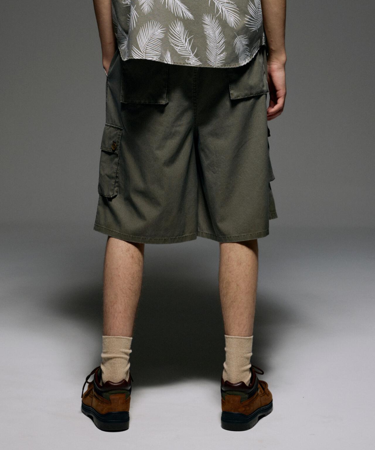 B omnivore/ビーオムニボー　PIGMENT WIND CLOTH W CARGO SHORTS