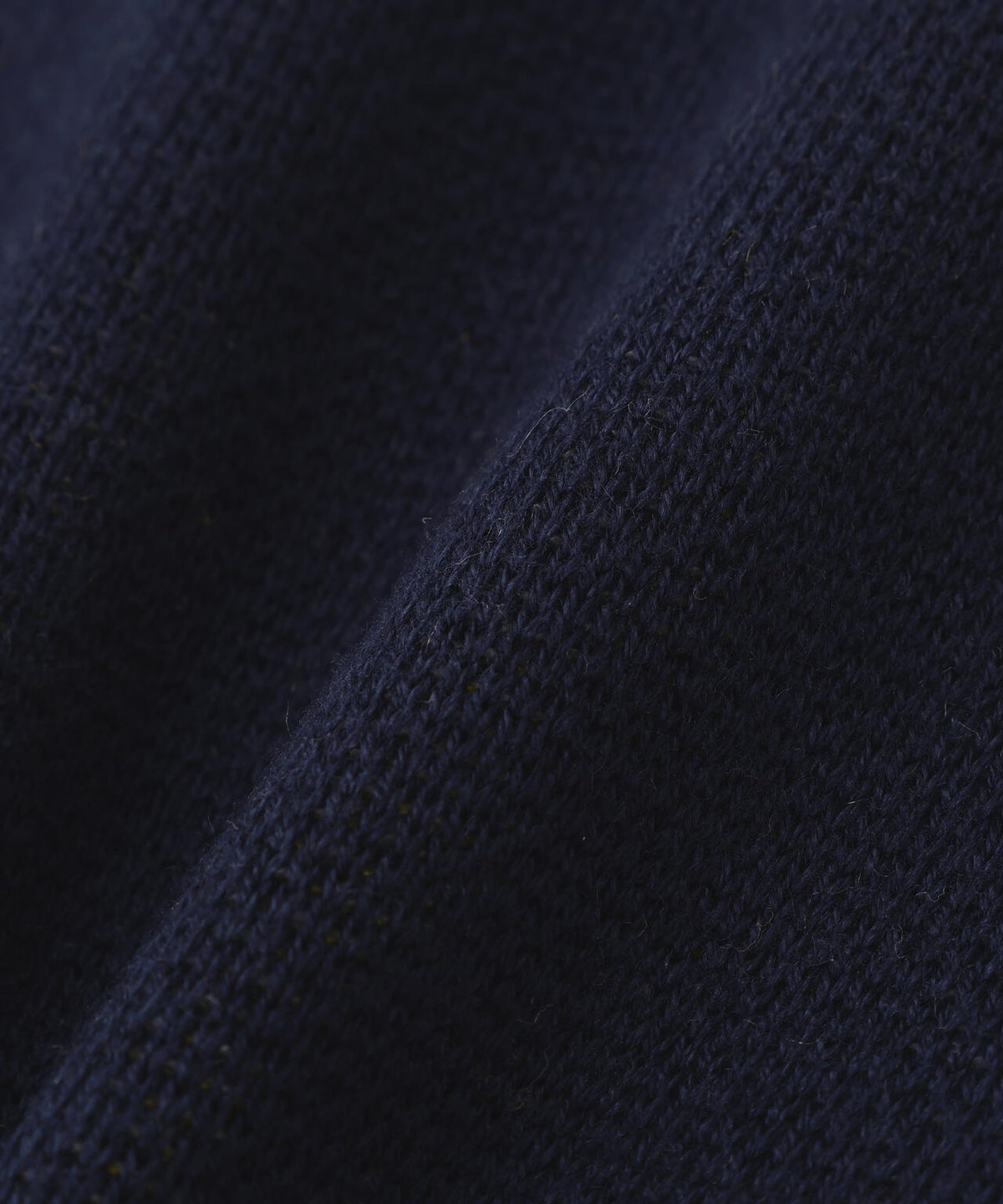 B omnivore/ビーオムニボー　DOG CREW NECK KNIT