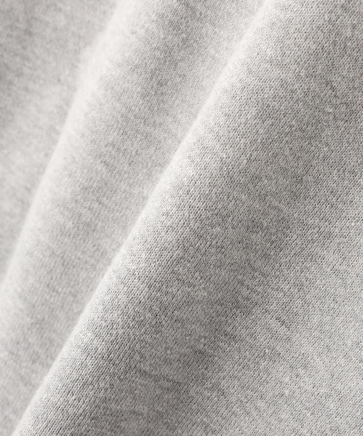 ＮＤ／Ｄｅｃｏｎｓｔｒｕｃｔｅｄ　Ｓｗｅａｔ　Ｓｈｉｒｔ
