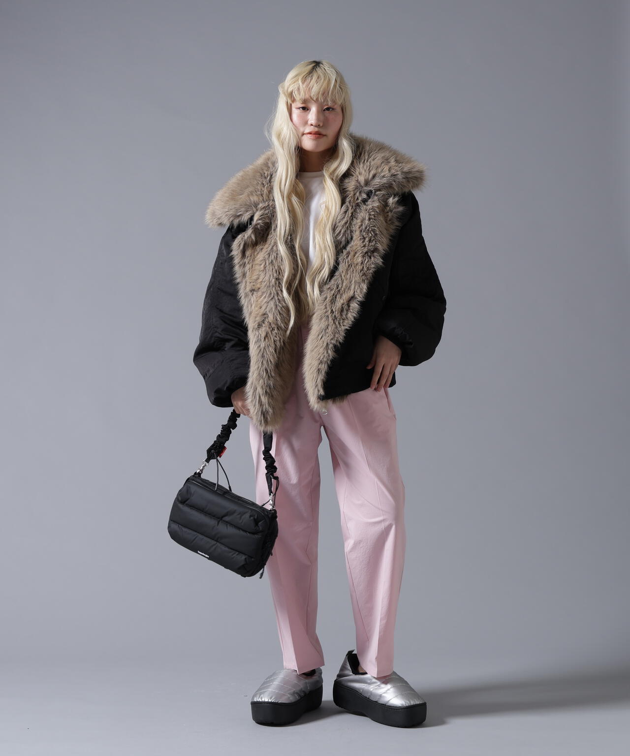 B omnivore/ビーオムニボー REVERSIBLE FUR NYLON BLOUSON