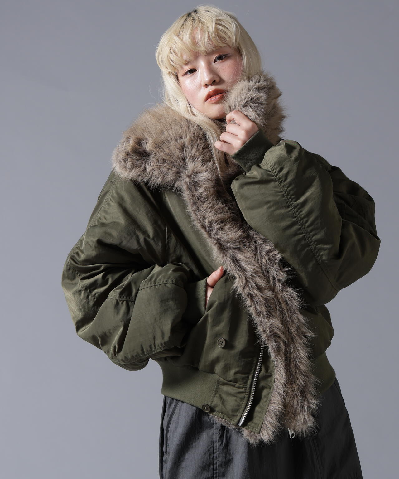 B omnivore/ビーオムニボー REVERSIBLE FUR NYLON BLOUSON