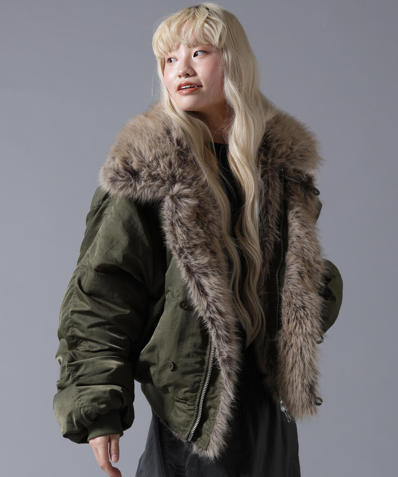B omnivore/ビーオムニボー REVERSIBLE FUR NYLON BLOUSON