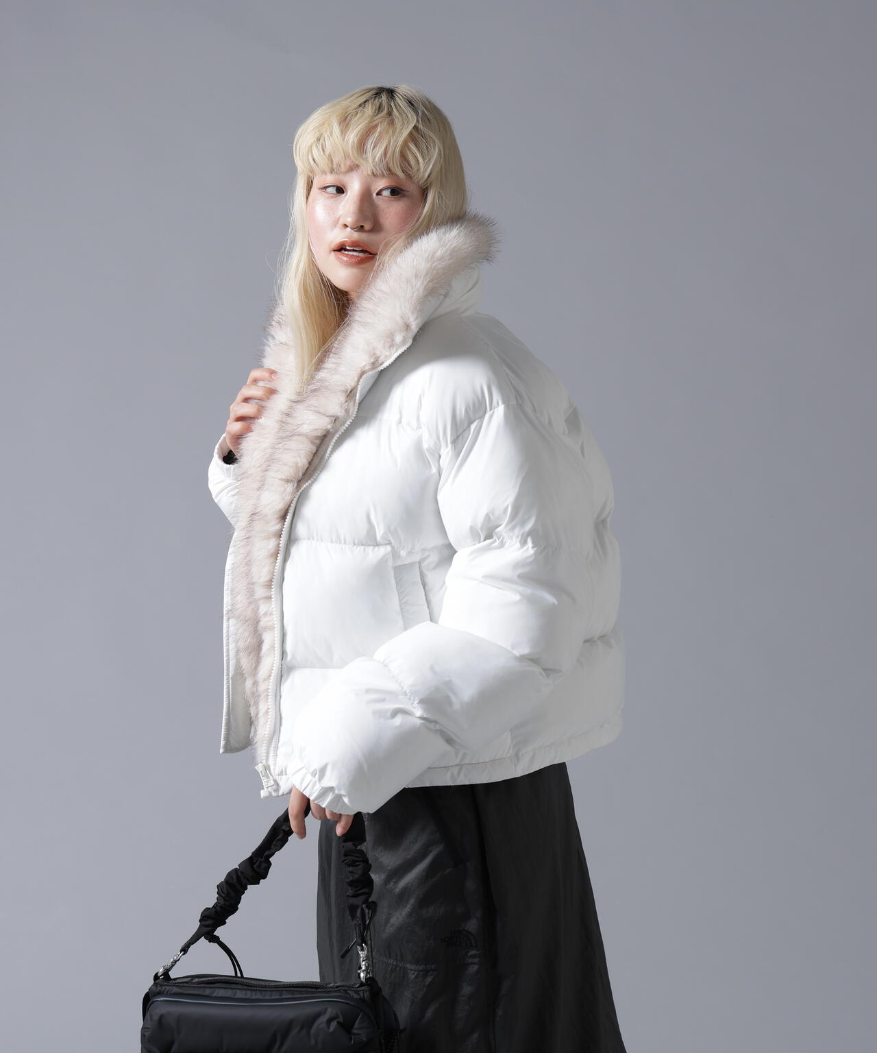 B omnivore/ビーオムニボー　NYLON FUR STAND BLOUSON