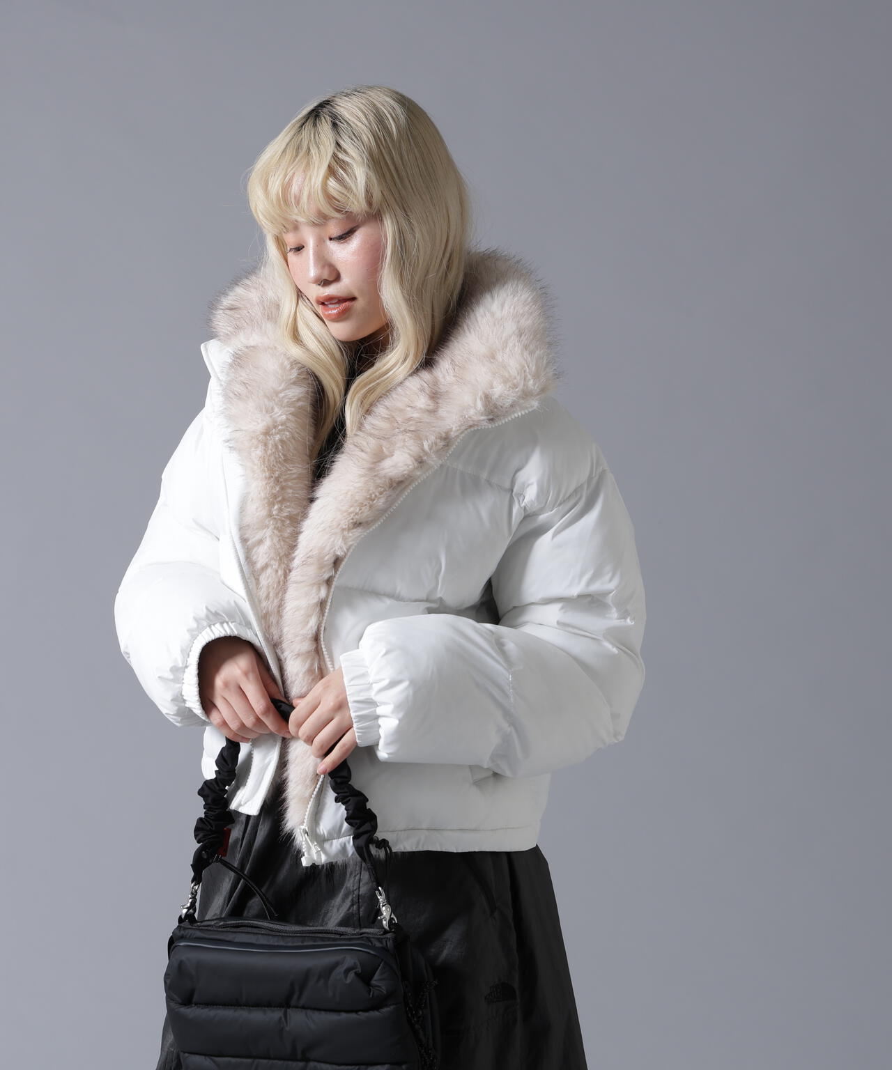 B omnivore/ビーオムニボー　NYLON FUR STAND BLOUSON