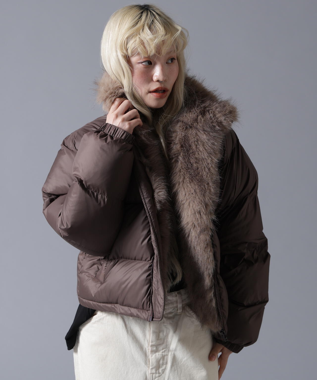 B omnivore/ビーオムニボー　NYLON FUR STAND BLOUSON