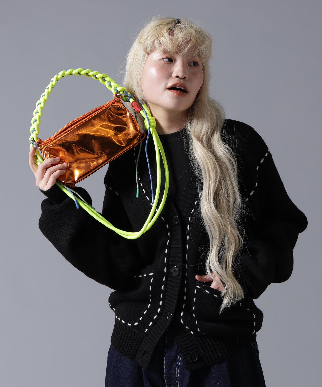B omnivore/ビーオムニボー　STITCH KNIT CARDIGAN