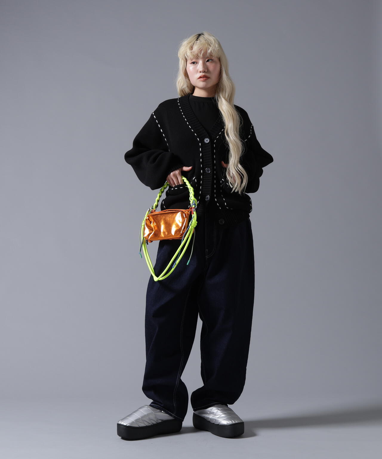 B omnivore/ビーオムニボー　STITCH KNIT CARDIGAN