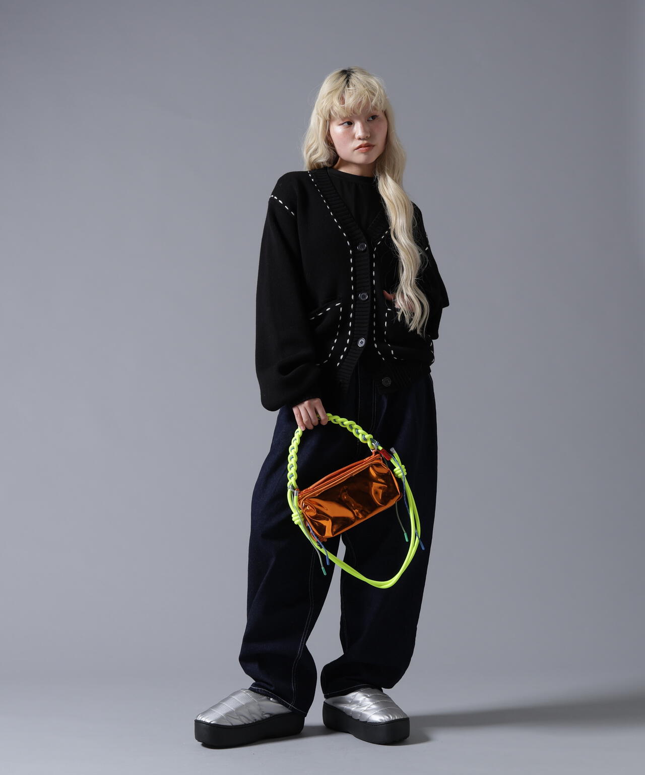 B omnivore/ビーオムニボー　STITCH KNIT CARDIGAN