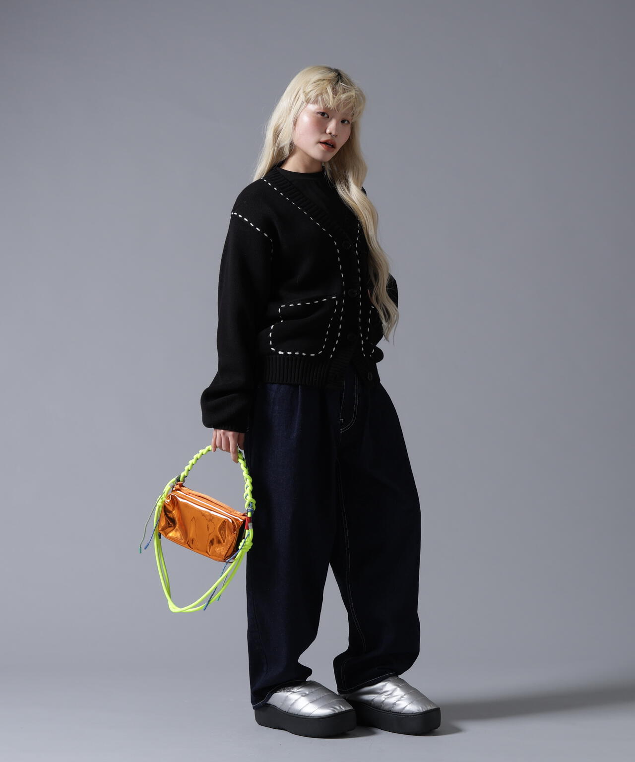 B omnivore/ビーオムニボー　STITCH KNIT CARDIGAN