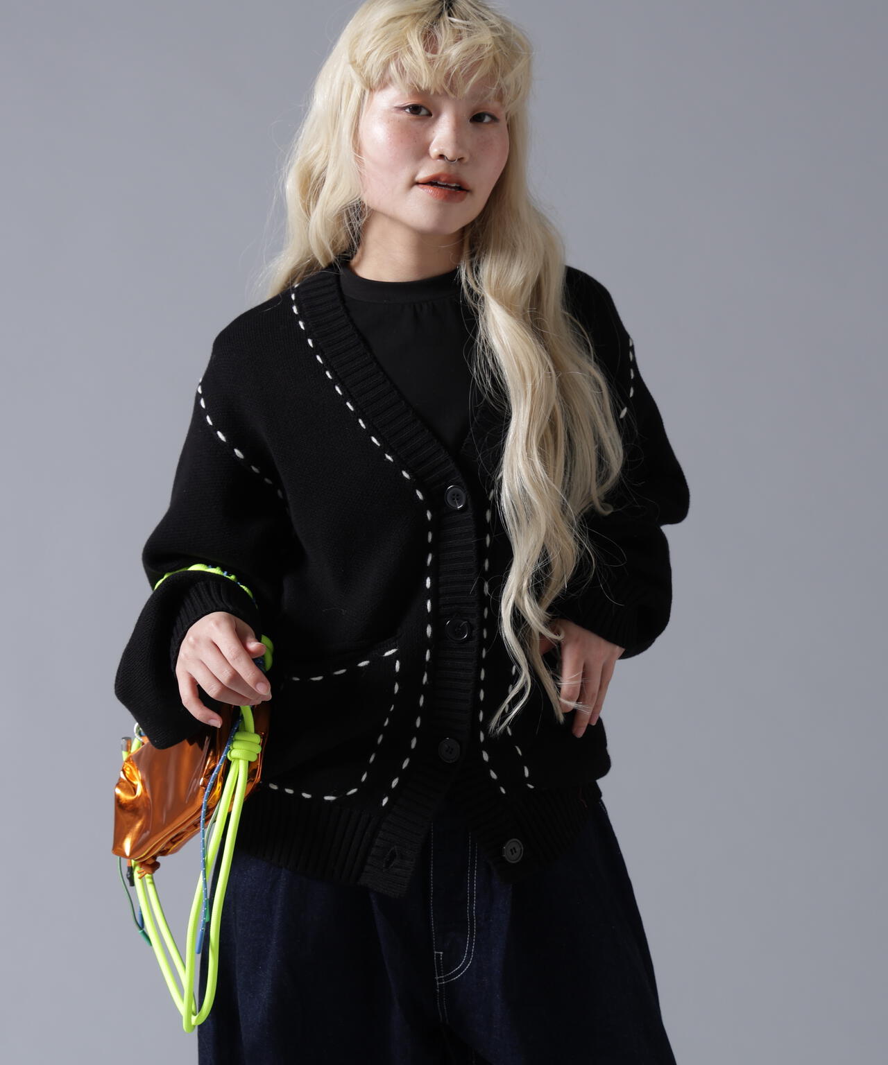 B omnivore/ビーオムニボー　STITCH KNIT CARDIGAN