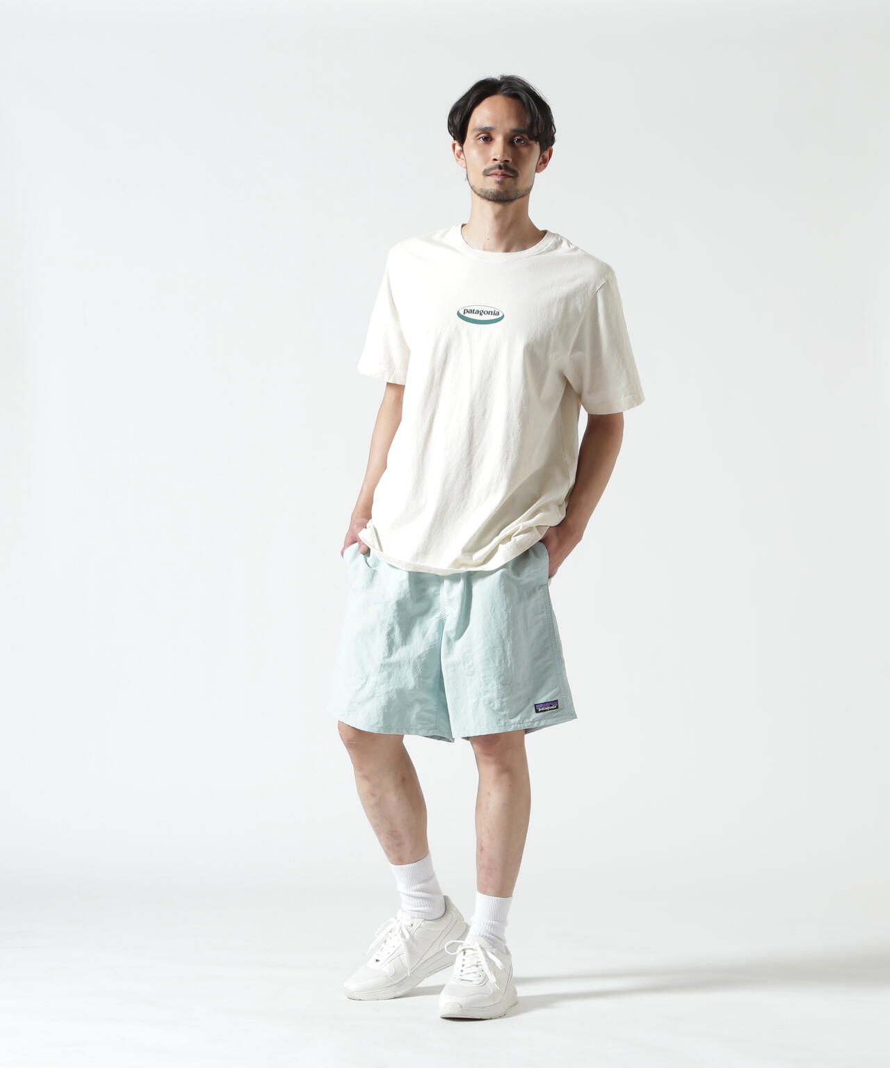 Height 178  Chest 92  Waist 76  hips 95  Shoes 27.0 着用サイズ：L