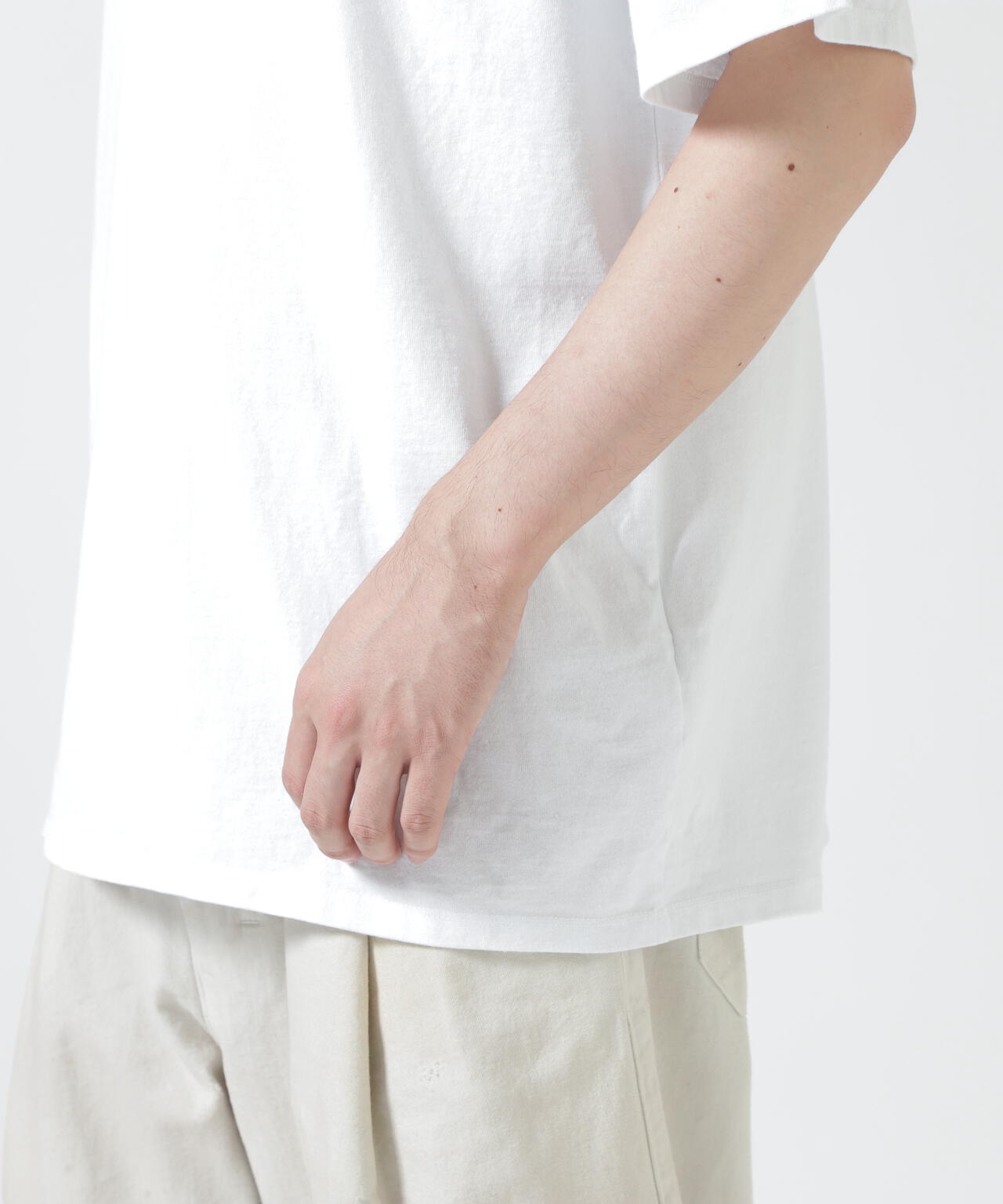 177cm B:81 W:72 H:88 着用サイズ：M