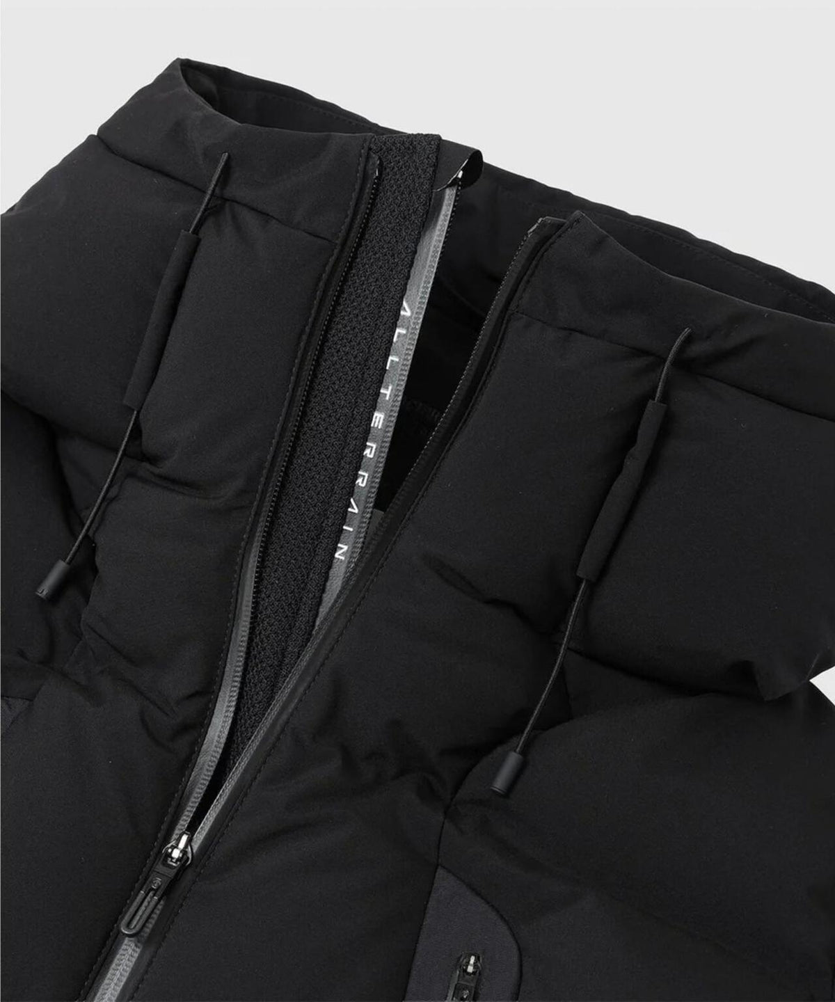 DESCENTE ALLTERRAIN/デサントオルテライン　MOUNTAINEER  水沢ダウン マウンテニア