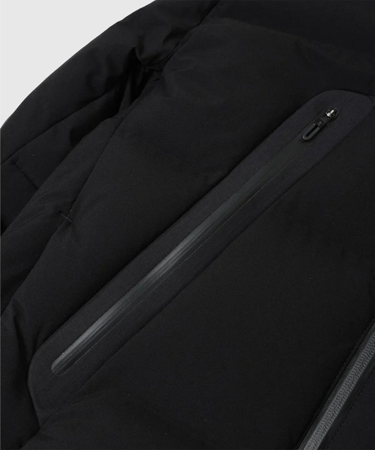 DESCENTE ALLTERRAIN/デサントオルテライン　MOUNTAINEER  水沢ダウン マウンテニア