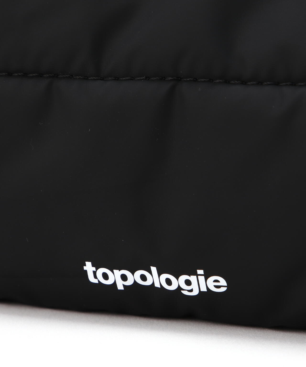 Topologie/トポロジー　Bottle Sacoche Medium Puffer ボトル サコッシュミディアム【バッグ単体】