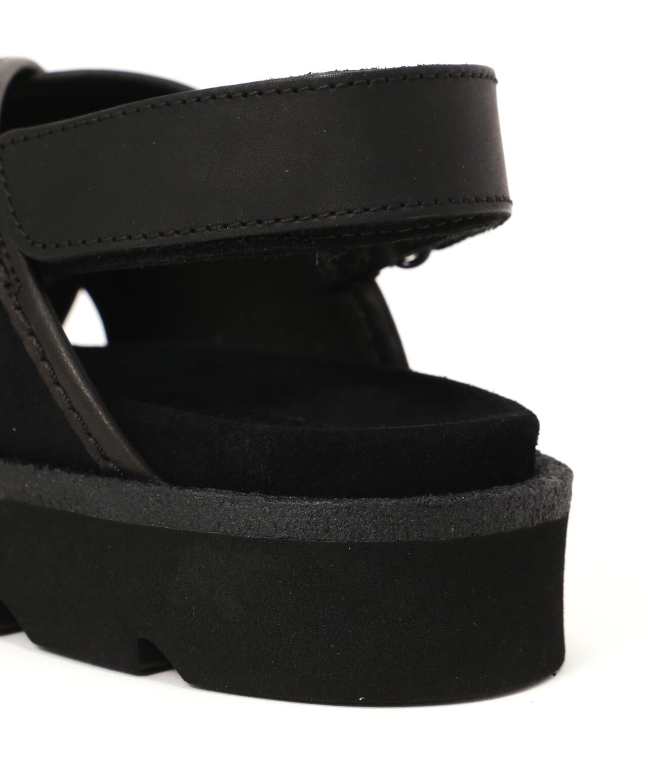 CLARKS/クラークス　MEARE CROSS レディースサンダル