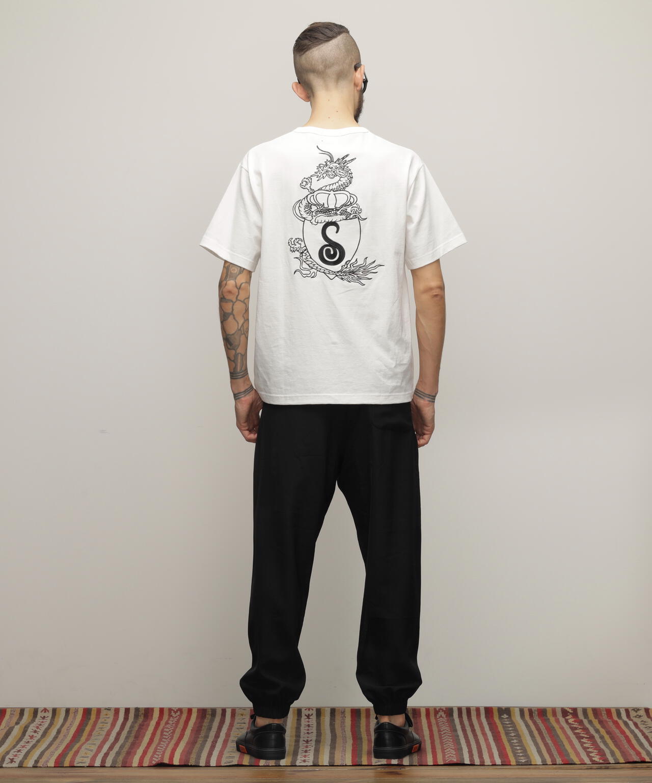 HENLEY TｰSHIRT "CREST DRAGON EMB"/刺繍ヘンリーTシャツ "クレスト ドラゴン"