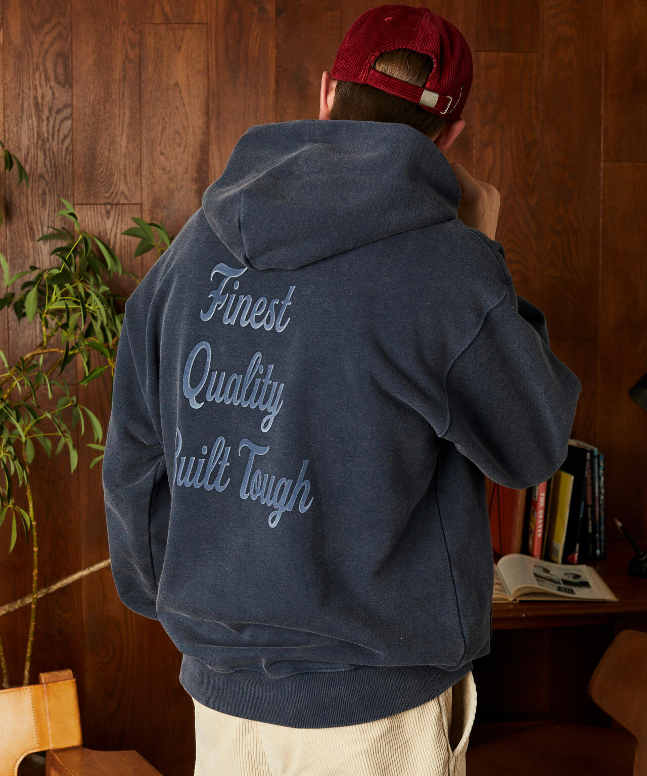 FLOCKY BULLDOG HOODED SWEAT/フロッキーブル パーカー
