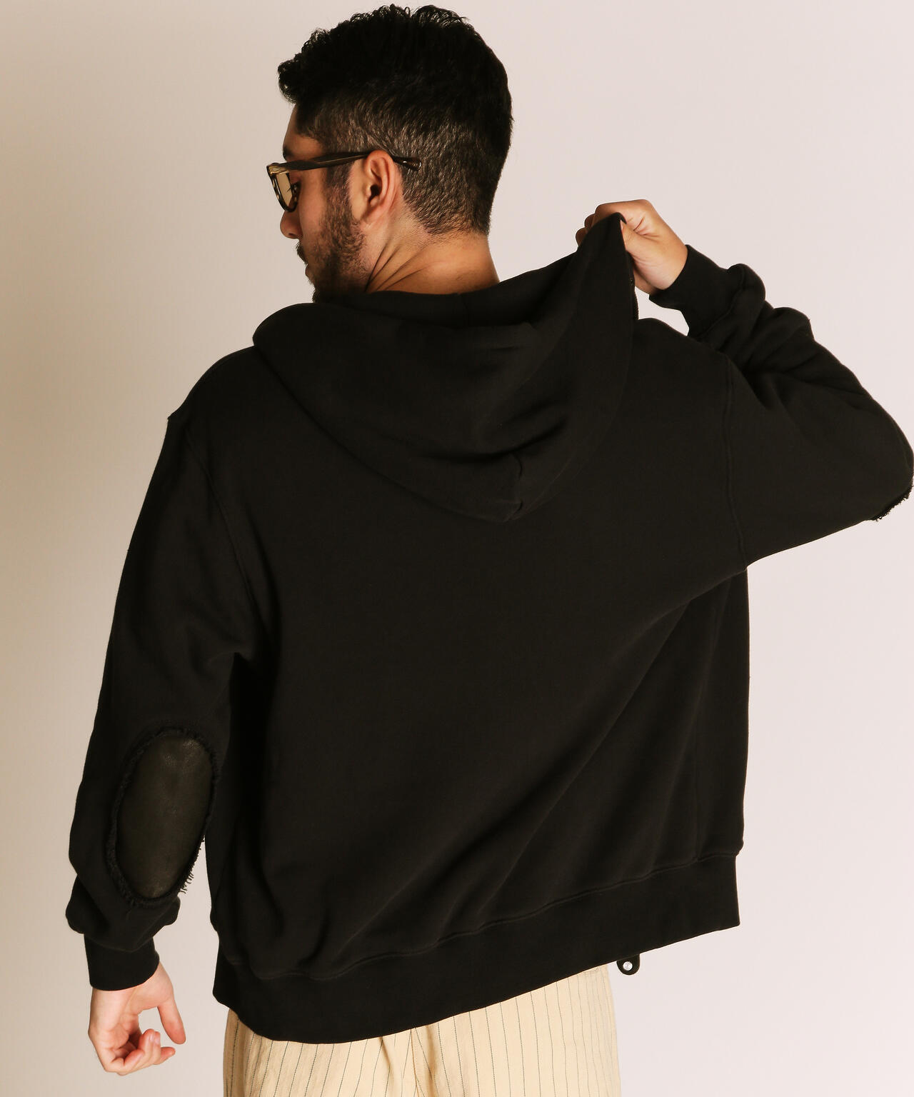 LEATHER ELBOW PATCH ZIP HOODED SWEAT/レザー エルボーパッチ ジップパーカー