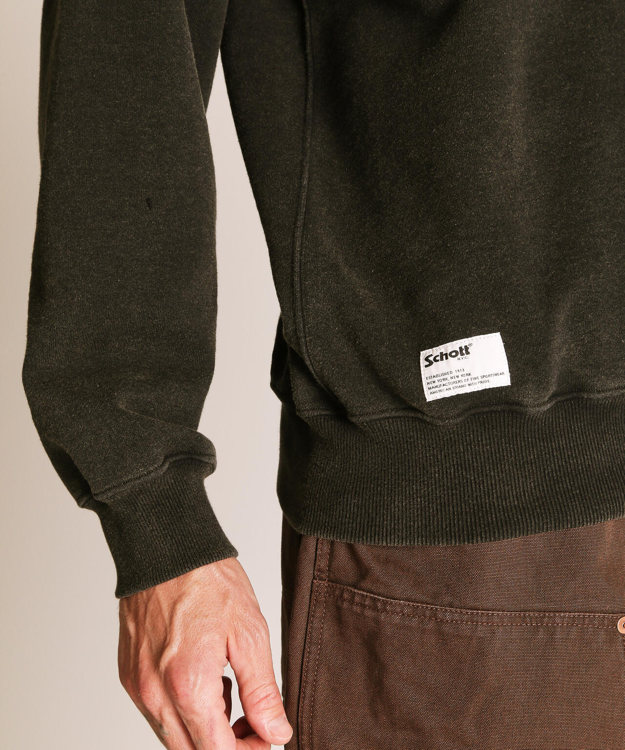 QUALITY OVER QUANTITY CREW SWEAT/クオリティ オーバー クアンティティ クルースウェット