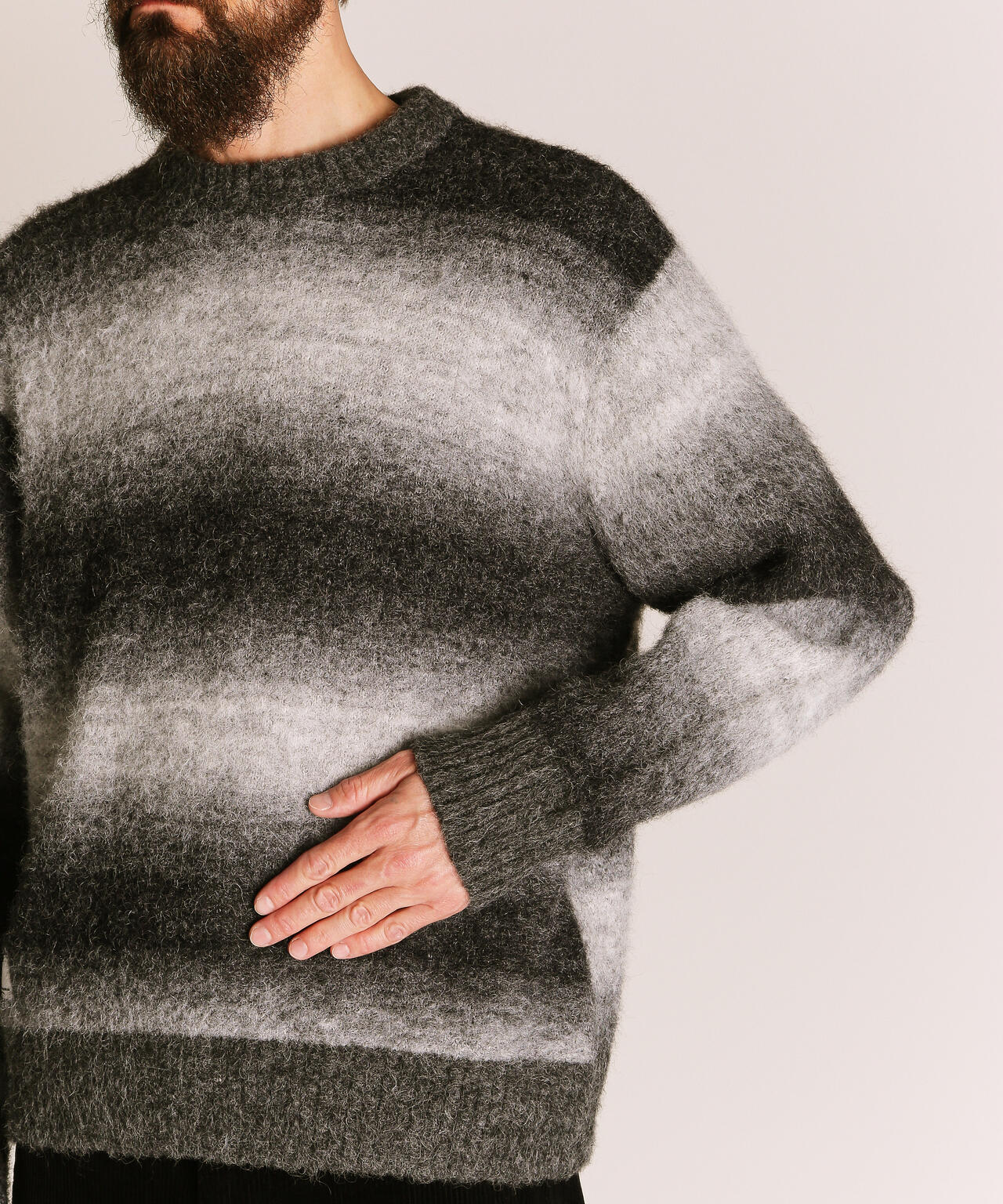GRADATION CREW KNIT/グラデーション クルーニット