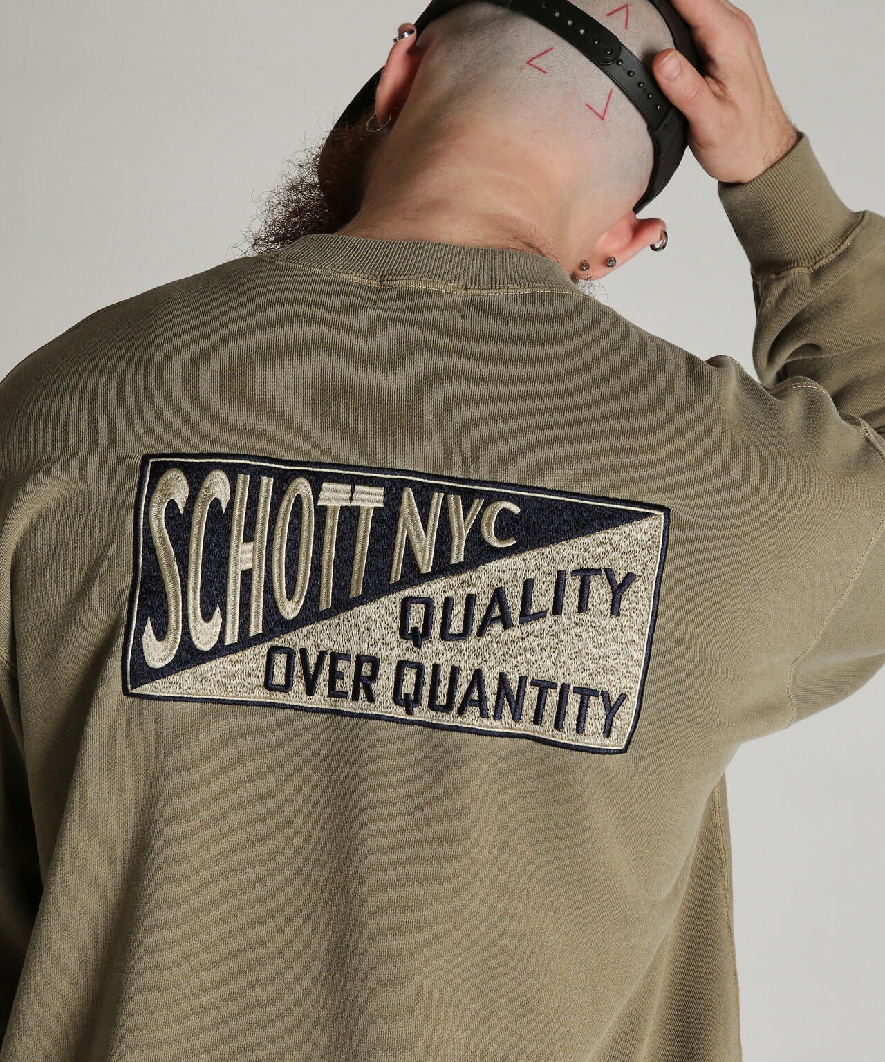 CREW SWEAT SQUARE Schott N.Y.C. EMB./クルー 刺繍スウェット スクエアー ショット ニューヨーク