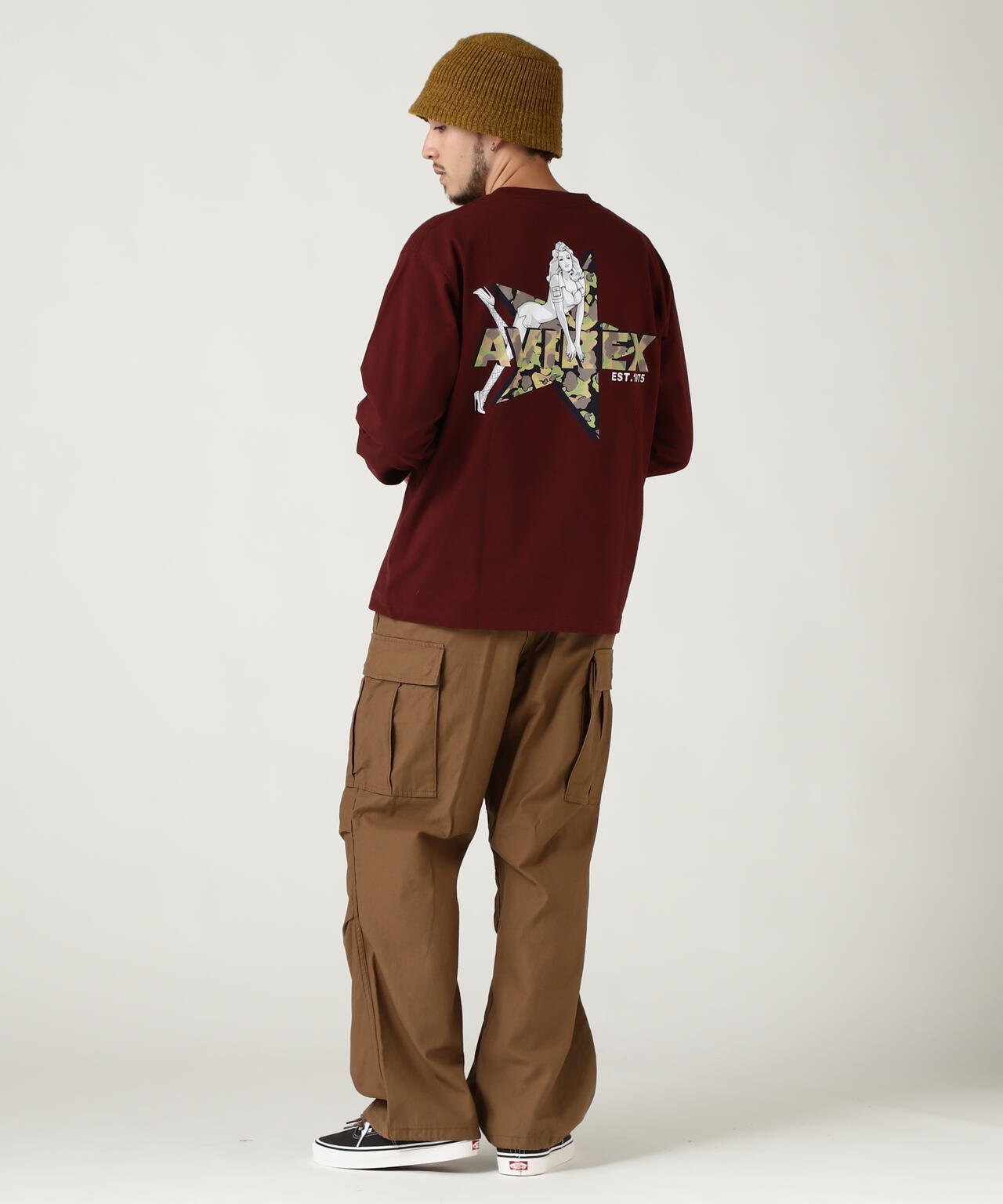 《WEB限定》CAMOUFLAGE STAR & PINUP GIRL L/S T-SHIRT /
