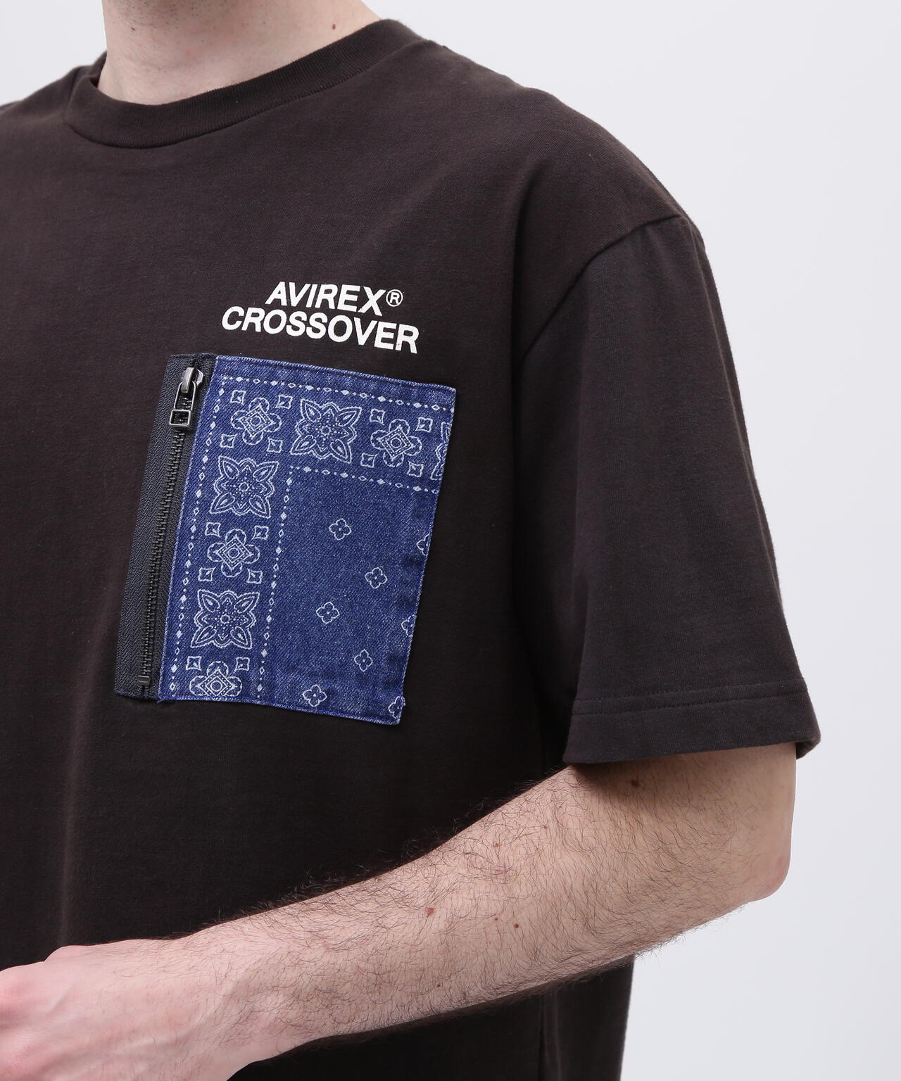《CROSSOVER》DENIM POCKET T-SHIRT / クロスオーバー デニム ポケット Tシャツ  / AVIREX