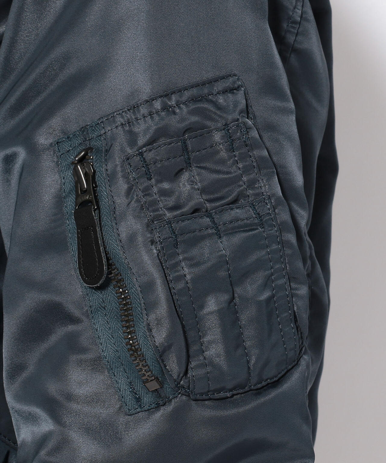 《VINTAGE LINE》L-2A ヴィンテージ/ L-2AVINTAGE/ AVIREX/アヴィレックス