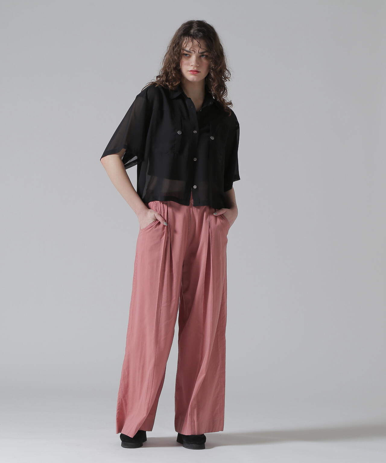 BOX PLEATS RELAX PANTS/ボックスプリーツ リラックスパンツ
