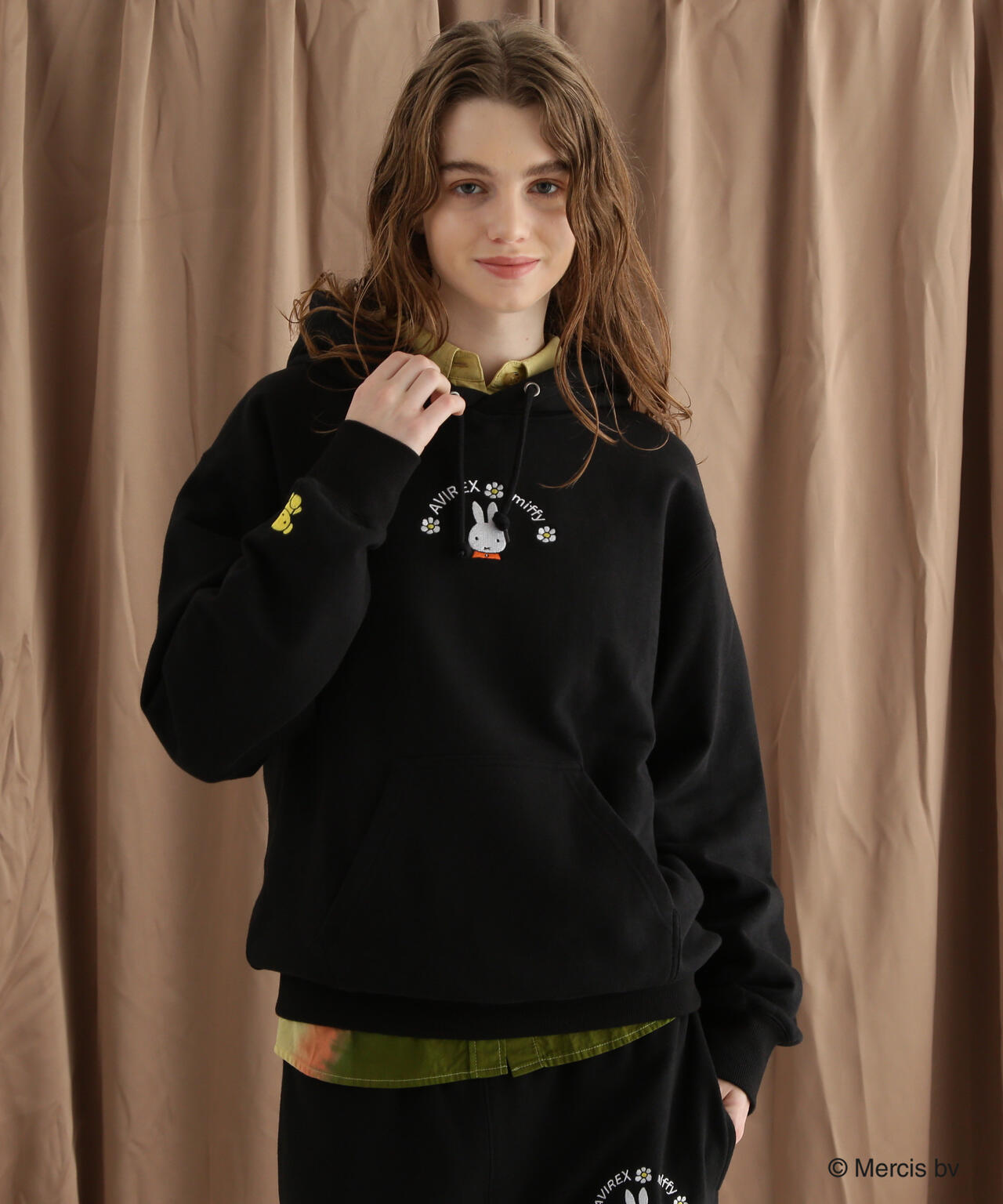 《AVIREX×miffy》WEB限定 SWEAT PULLOVER PARKA/アヴィレックス×ミッフィー パーカー