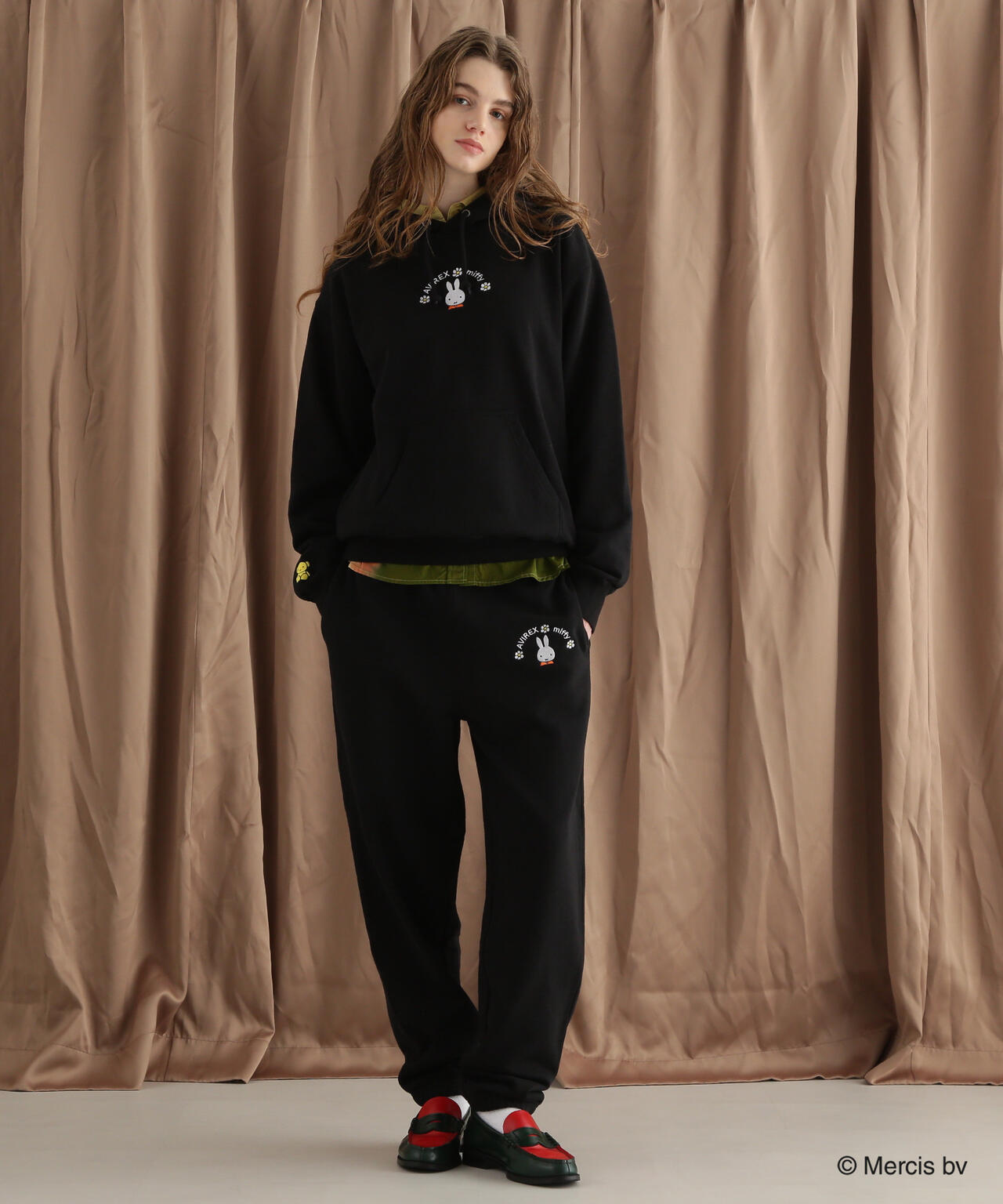 《AVIREX×miffy》WEB限定 SWEAT PULLOVER PARKA/アヴィレックス×ミッフィー パーカー