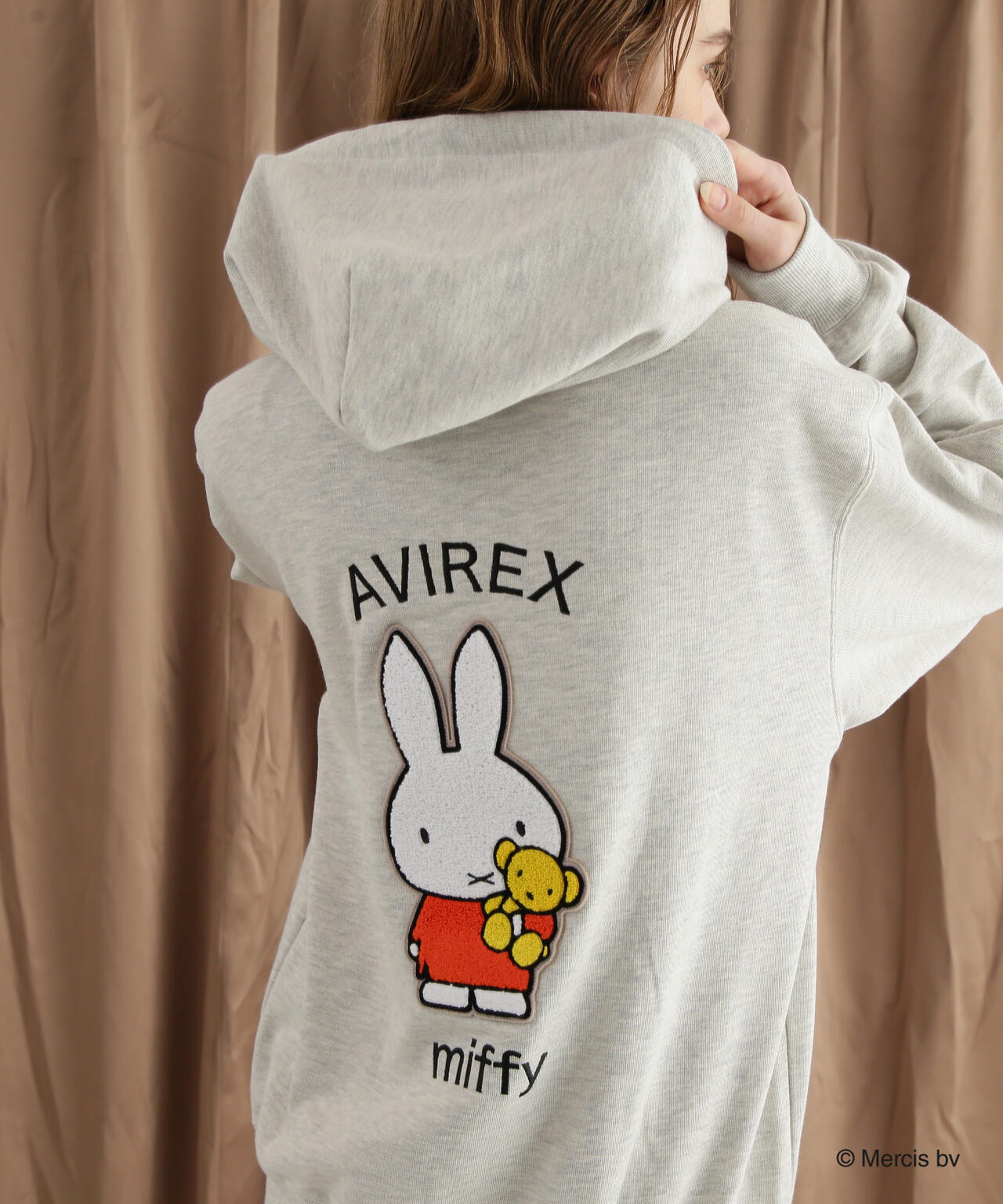 《AVIREX×miffy》WEB限定 SWEAT PULLOVER PARKA/アヴィレックス×ミッフィー パーカー