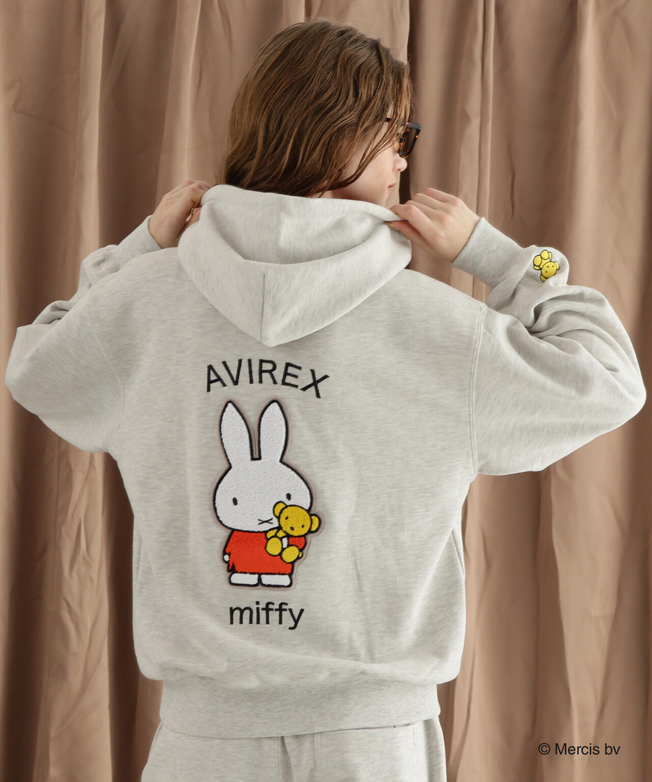 《AVIREX×miffy》WEB限定 SWEAT PULLOVER PARKA/アヴィレックス×ミッフィー パーカー