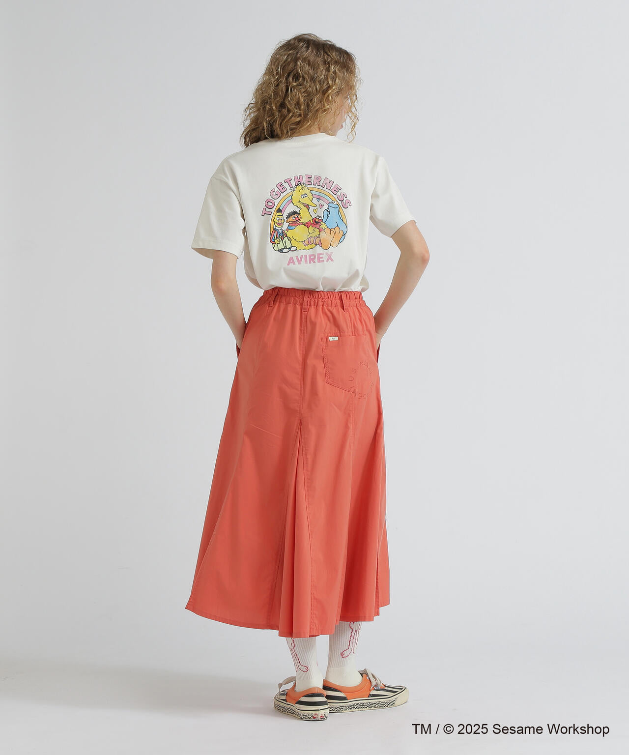 《SESAME STREET meets AVIREX》TOGETHERNESS T-SHIRT