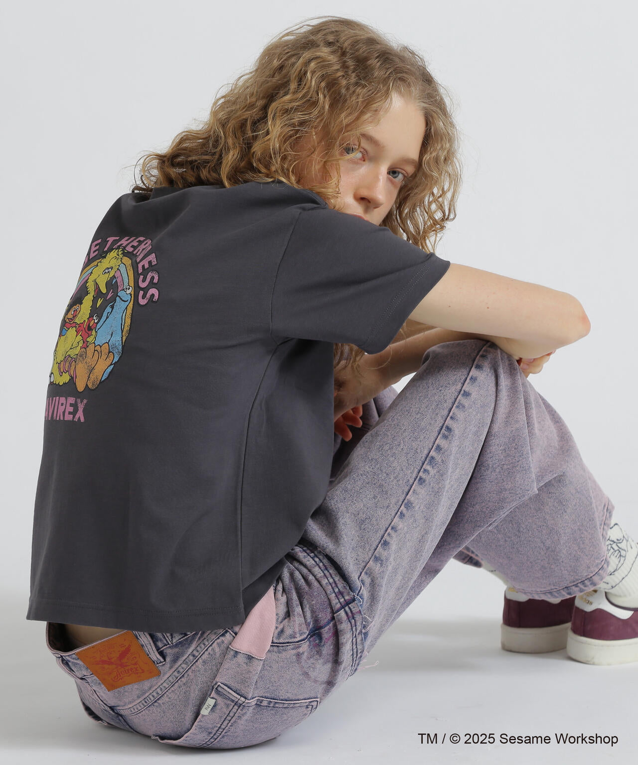 《SESAME STREET meets AVIREX》TOGETHERNESS T-SHIRT