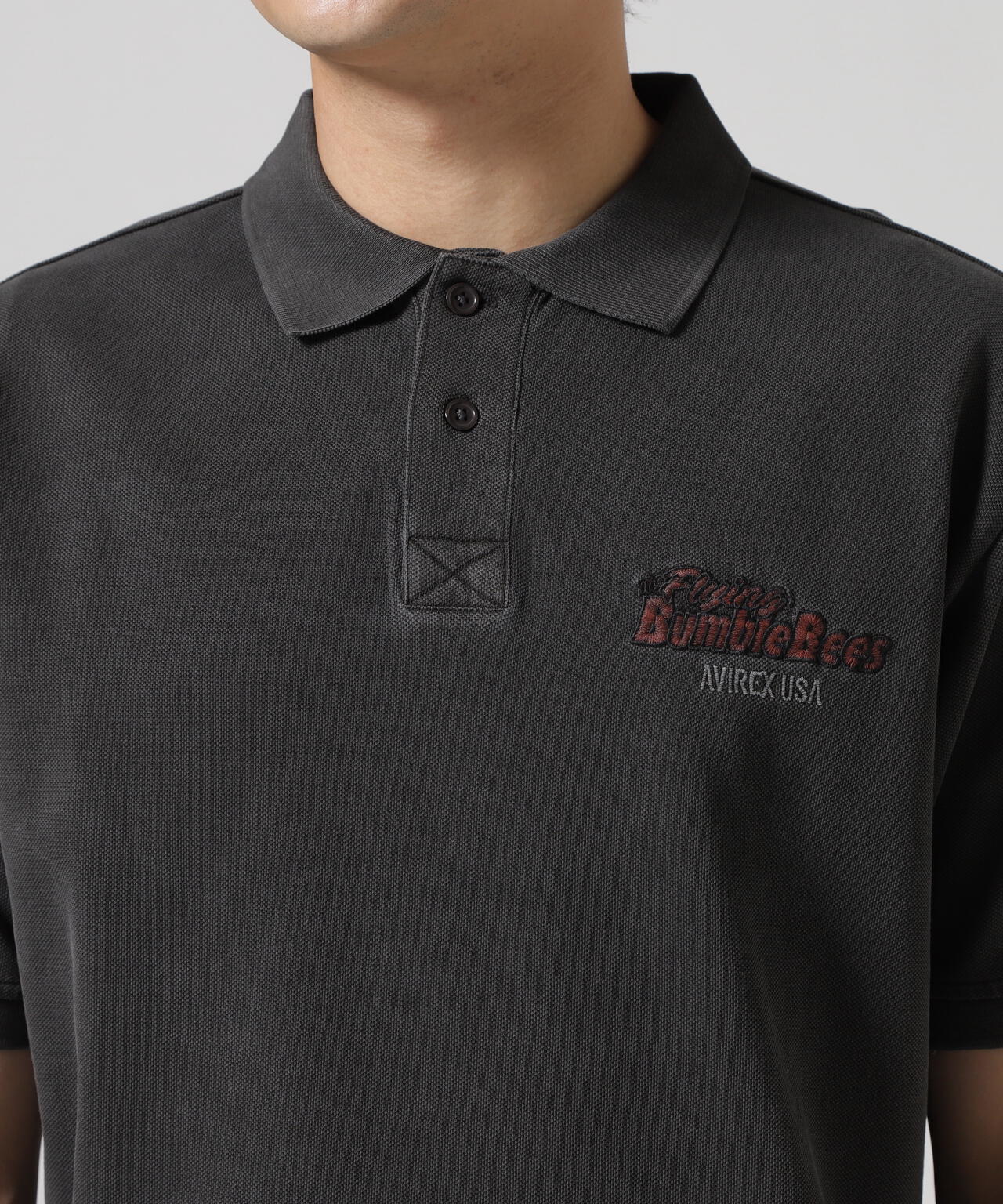 《直営店限定》FADE WASH EMB POLO "BUMBLE BEE" / フェイドウォッシュ 刺繍ポロ / AVIREX