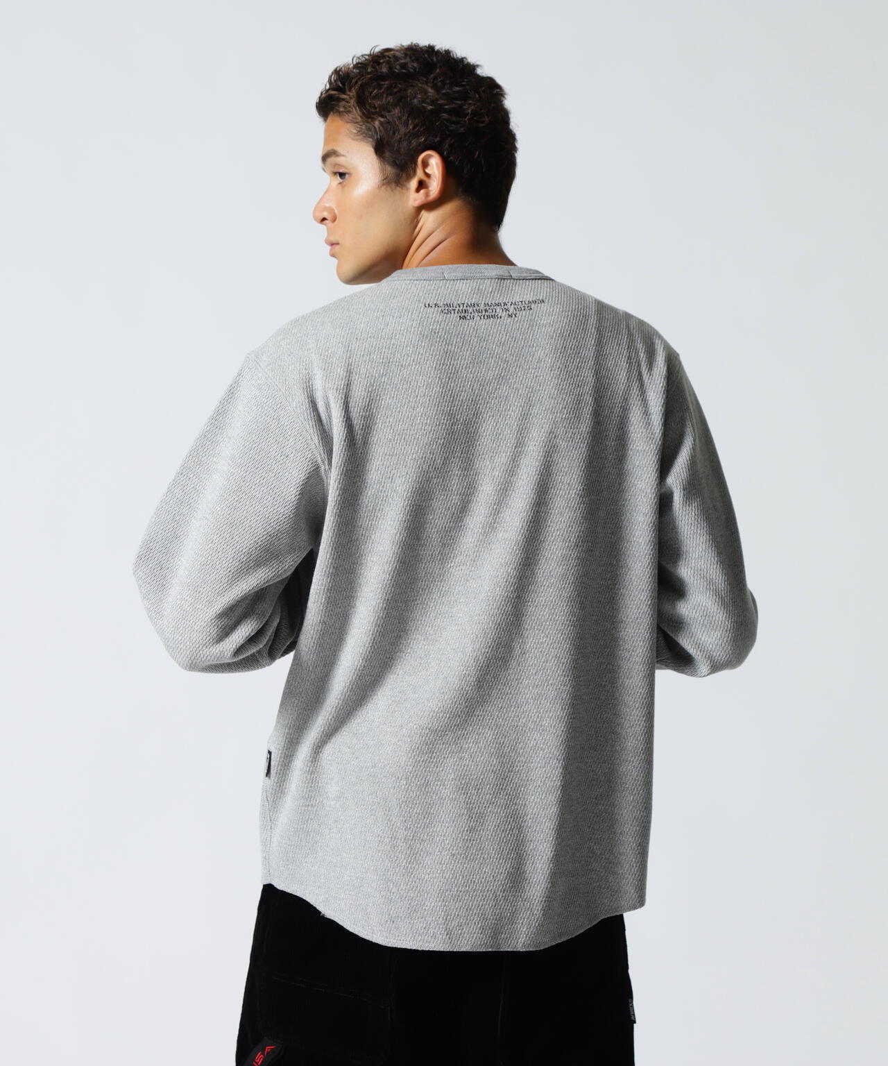 HONEYCOMB WAFFLE L/S HENLEY NECK T-SHIRT