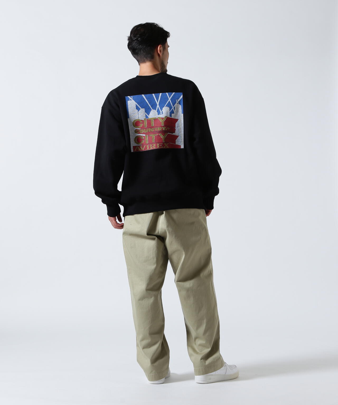 《AVIREX × CITY COUNTRY CITY》SIGNATURE CREW SWEAT