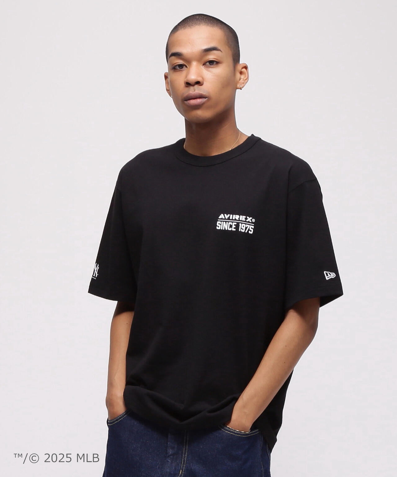 AVIREX ×  NEW YORK YANKEES T-SHIRT