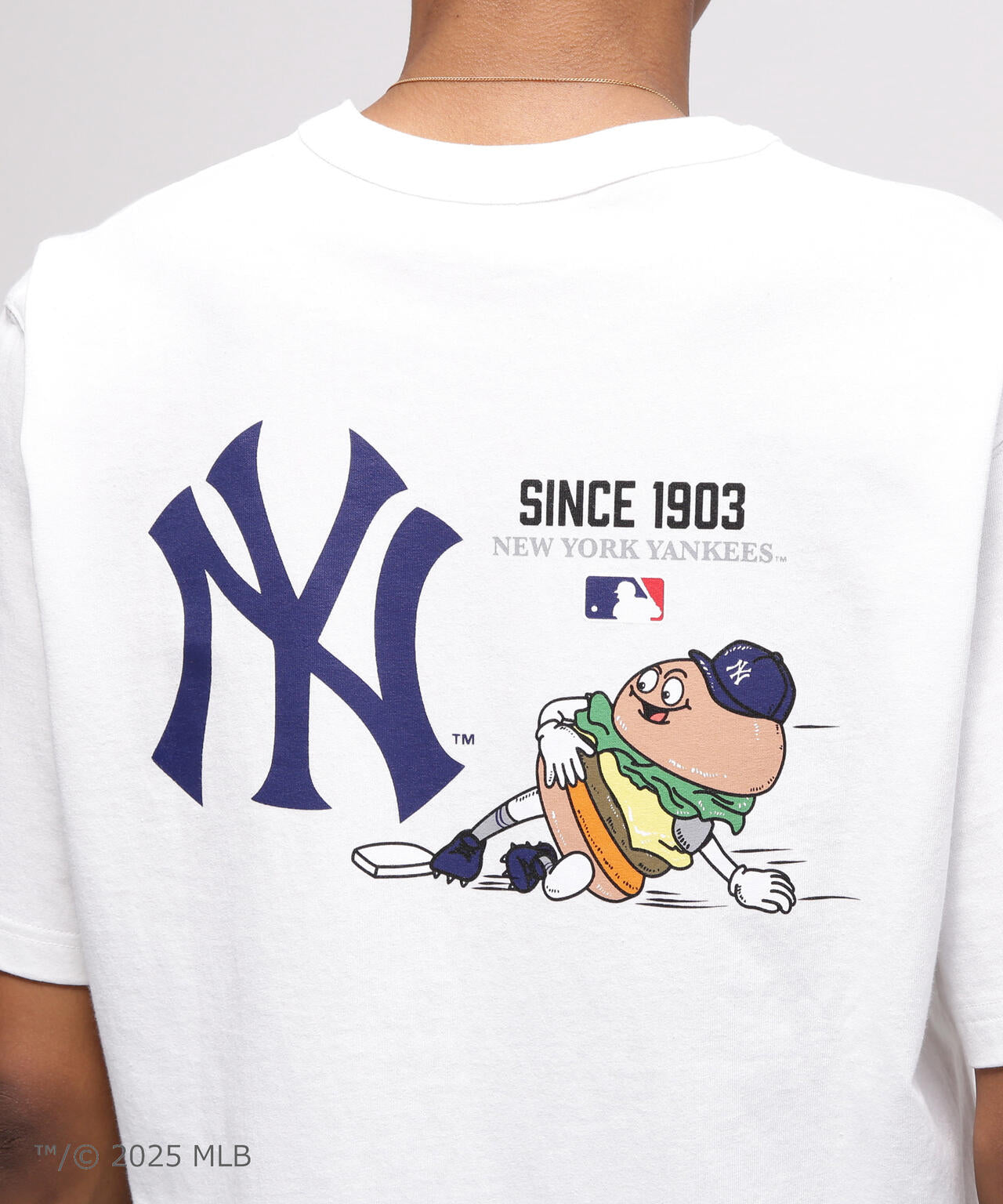AVIREX ×  NEW YORK YANKEES T-SHIRT