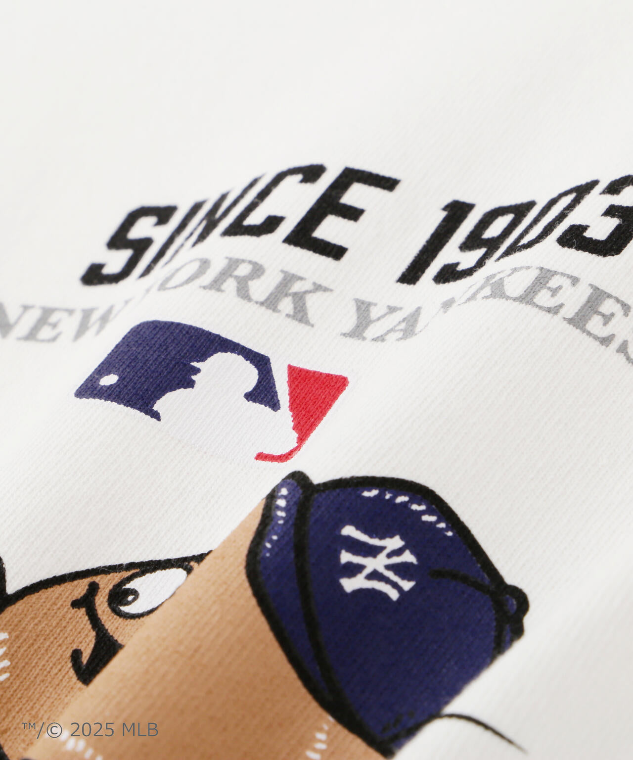 AVIREX ×  NEW YORK YANKEES T-SHIRT