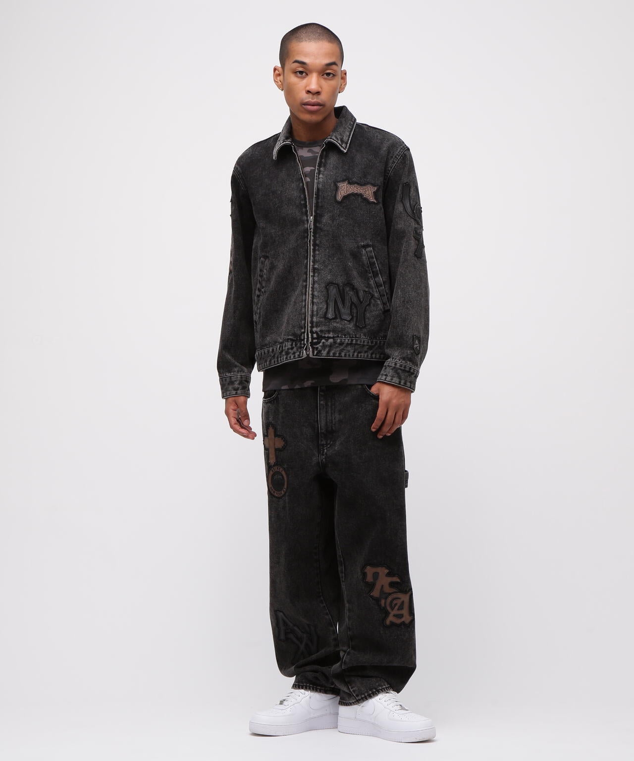 LEATHER PATCH DENIM JACKET
