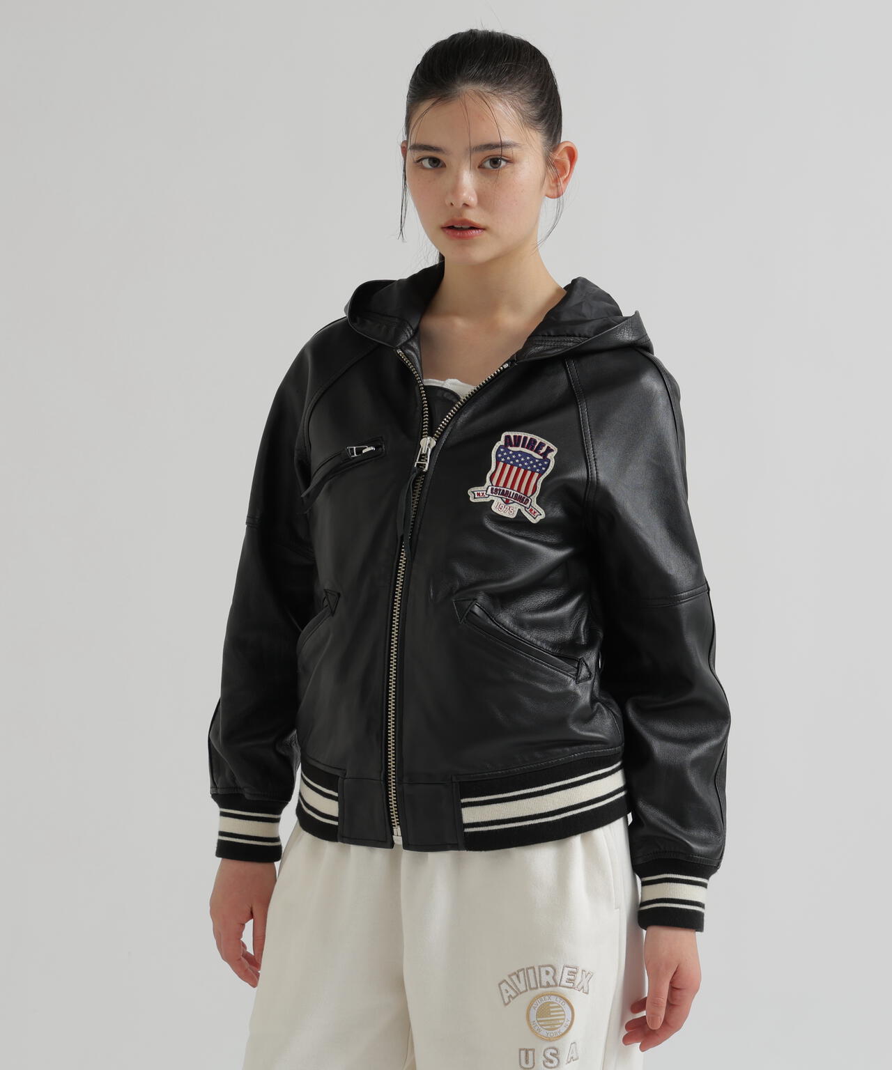 《WOMAN》SIGNATURE HOODED LEATHER