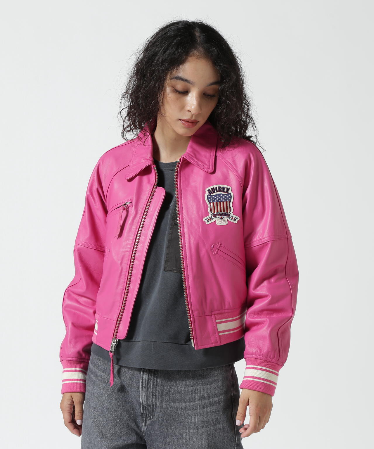 《WOMAN/直営店限定》LIGHT SIGNATURE VARSITY JACKET