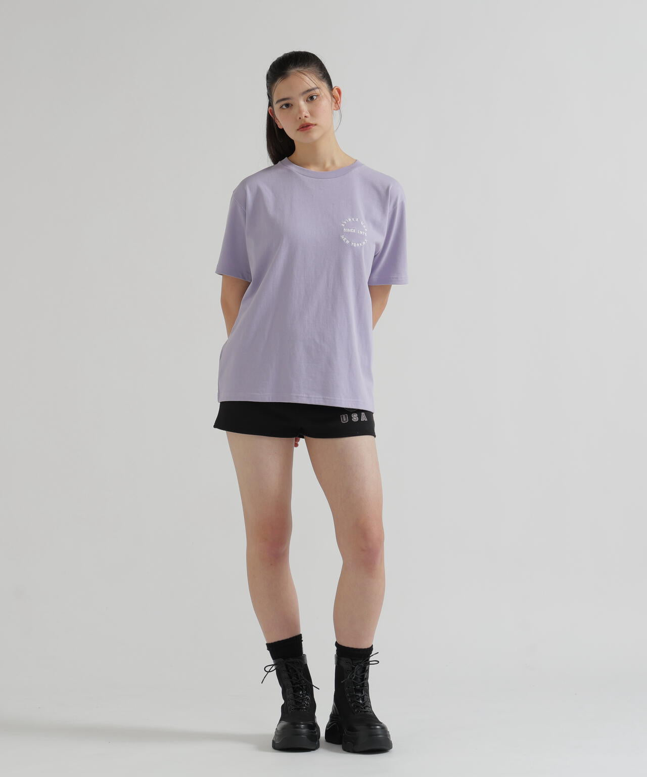 《WOMAN/直営店限定》VARSITY FLAG SHORT PANTS