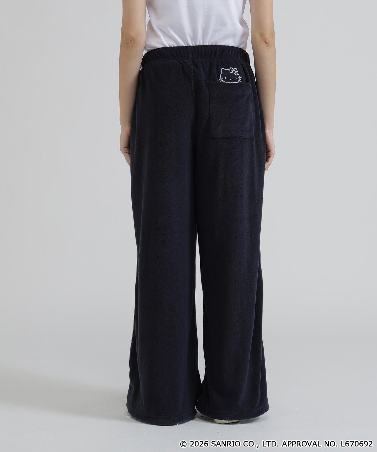 《AVIREX×HELLO KITTY》PILE PANTS