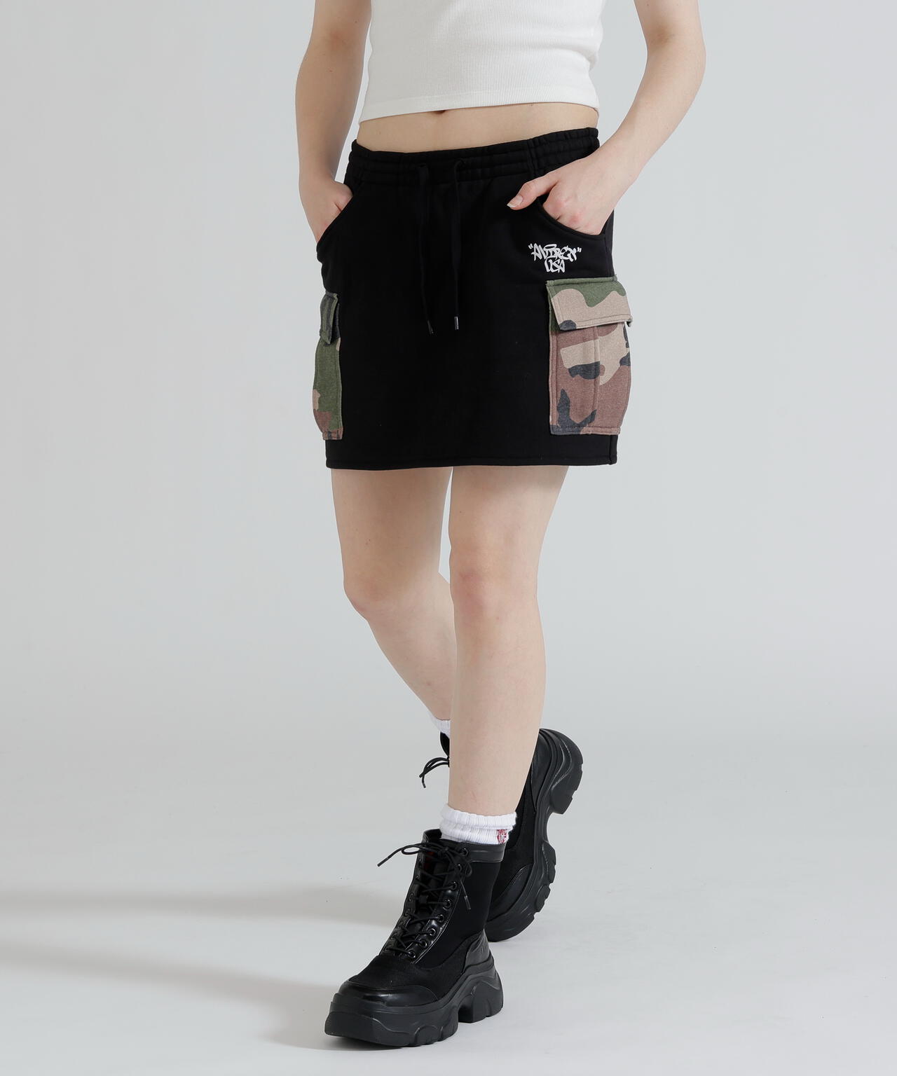 《直営店限定》CAMO SWEAT MINI SKIRT