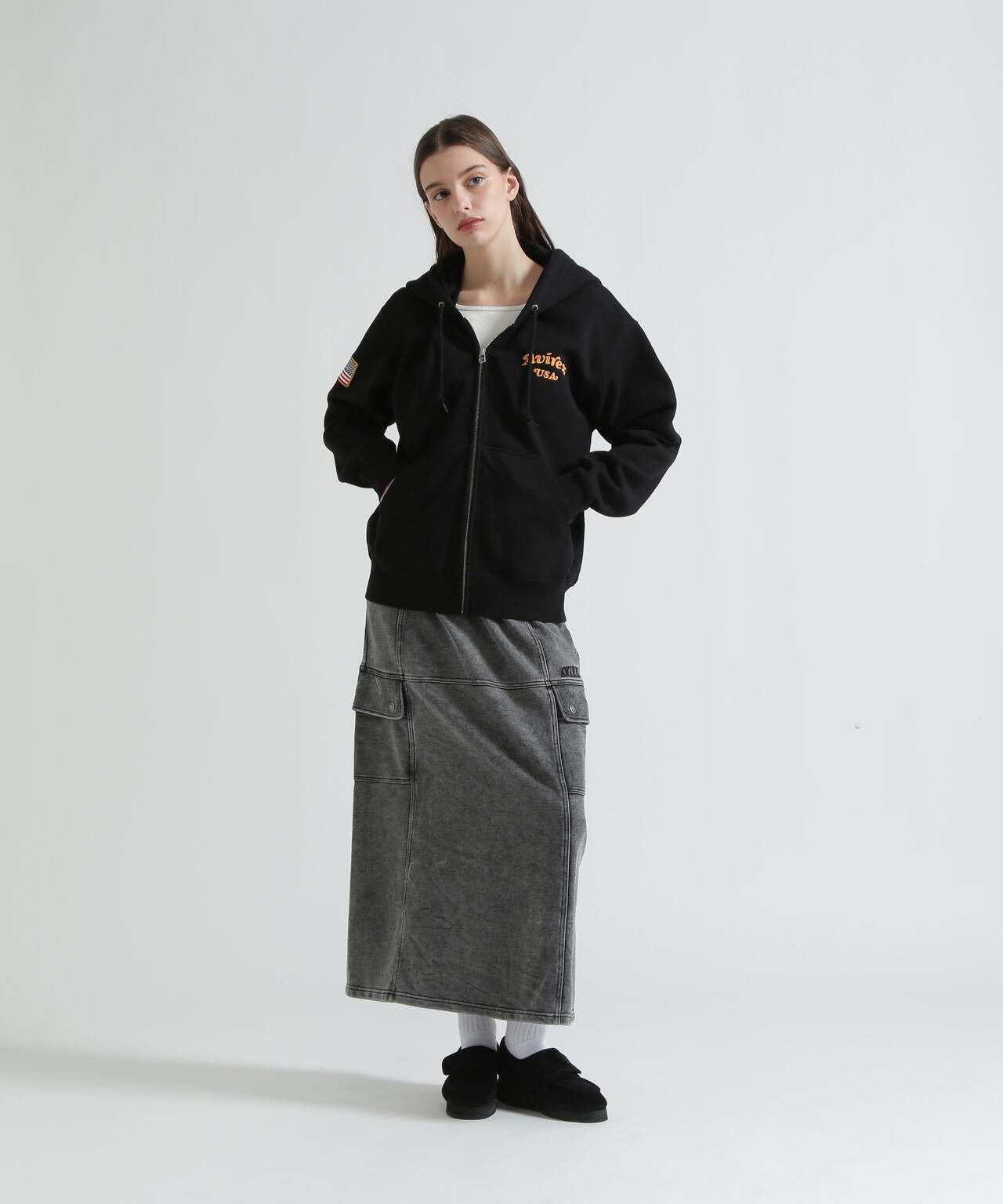 《WOMAN》SAGARA CIRCLE LOGO TOMCAT ZIP PARKA