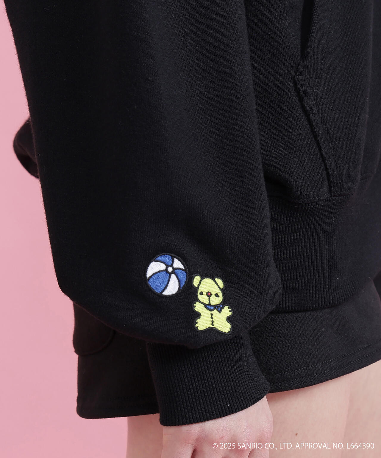 《AVIREX×HELLO KITTY》HOODIE